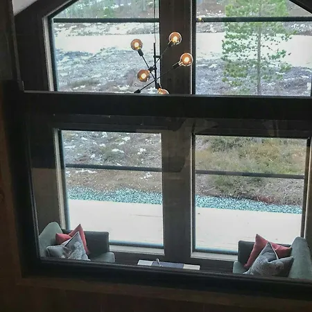 Large Near Hardangervidda With Sunny Veranda Tatil Evi Veggli