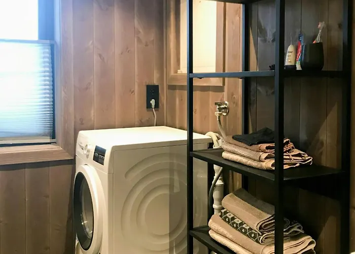 Large Near Hardangervidda With Sunny Veranda * Veggli