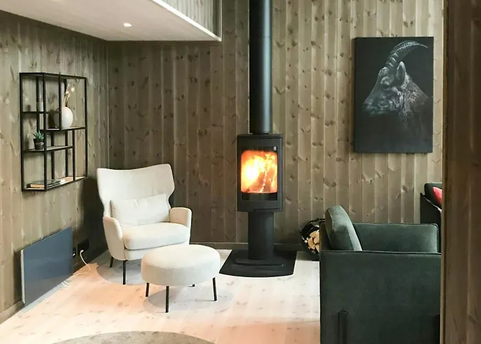Feriehus Stor Hytte Ved Hardangervidda Med Solrik Veranda