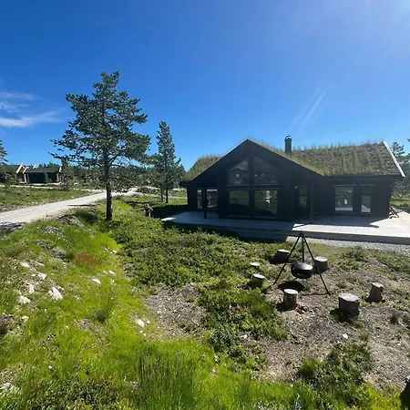 Tatil Evi Stor Hytte Ved Hardangervidda Med Solrik Veranda Veggli